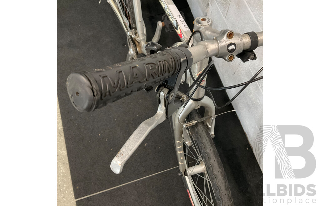 Marin Bobcat Trail Ovation Bike