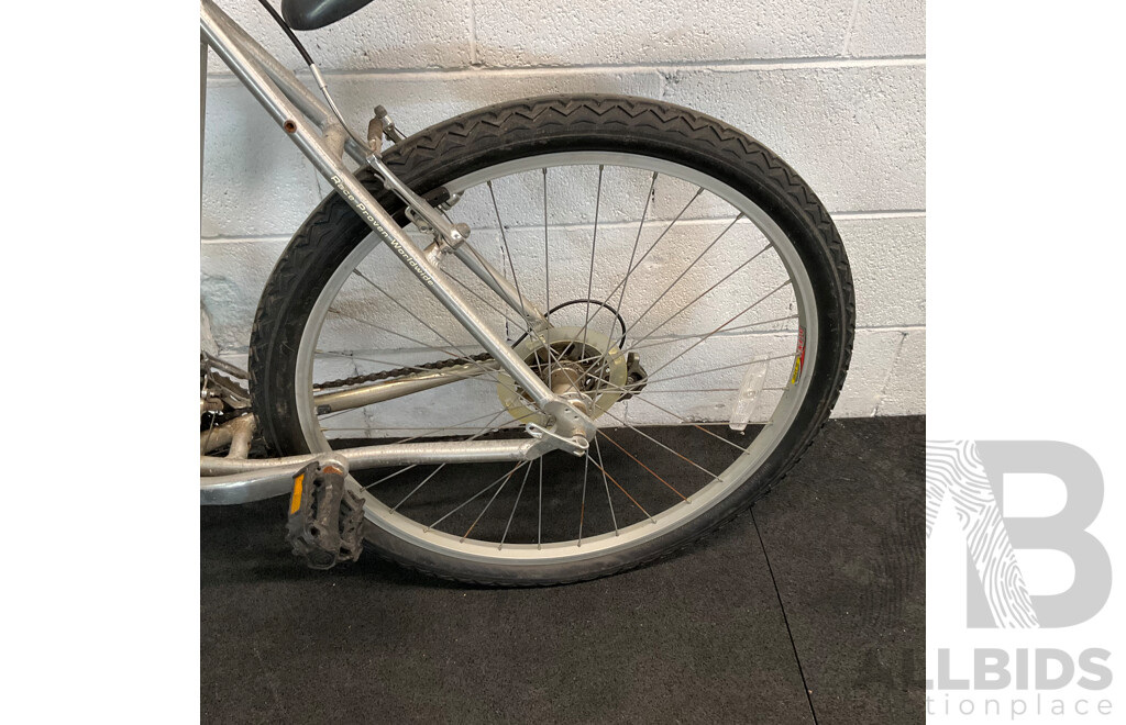 Marin Bobcat Trail Ovation Bike