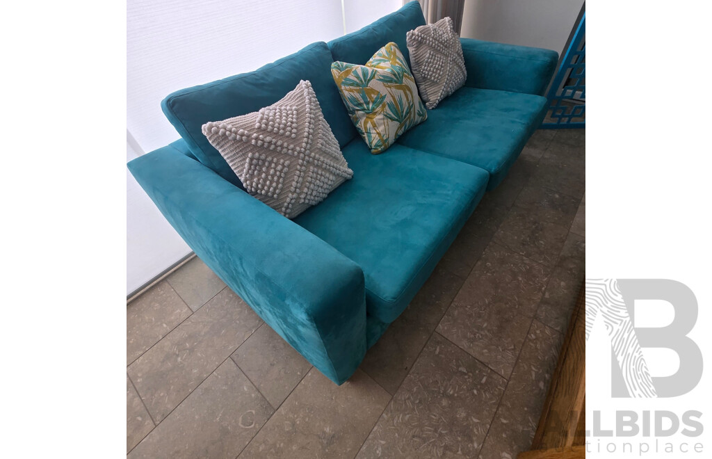 Contents of Middle Room Including Sofa Bed, Coffee Table/TV Stand, Lounge Chairs with 2 X Teal Side Tables, Teal Screen, Cushions and Throw Rug