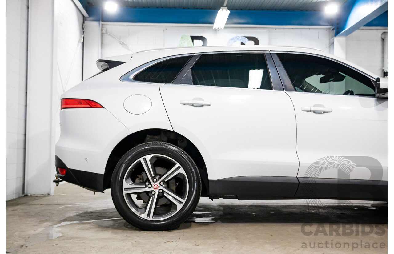02/2017 Jaguar F-Pace 30d Portfolio (AWD) MY17 4d Wagon Glacier White Turbo Diesel V6 3.0L