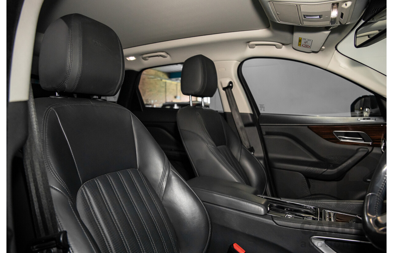 02/2017 Jaguar F-Pace 30d Portfolio (AWD) MY17 4d Wagon Glacier White Turbo Diesel V6 3.0L