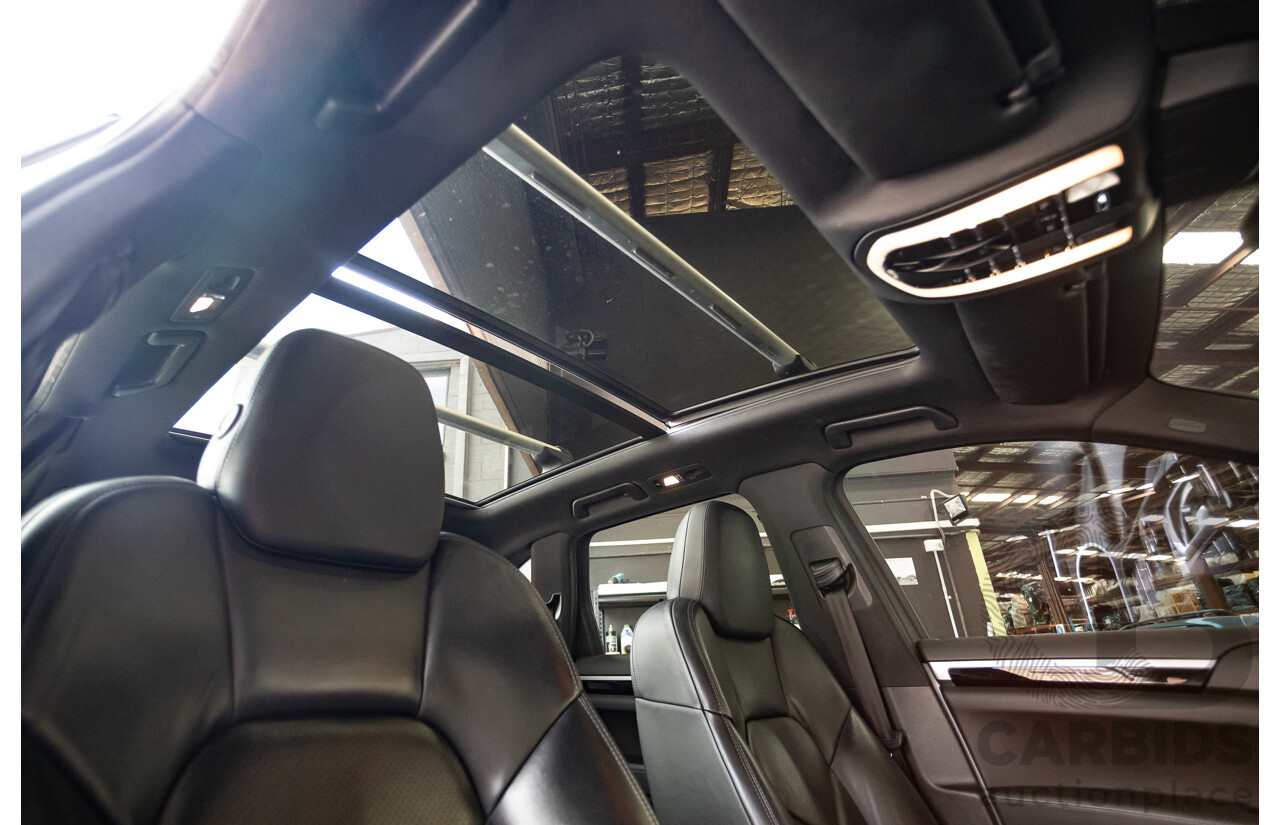 1/2014 Porsche Cayenne S (AWD) MY14 4D Wagon White Twin Turbo Diesel V8 4.1L