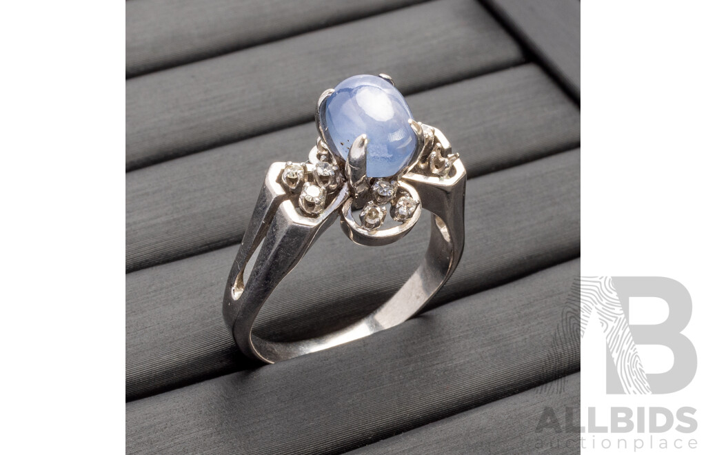 9ct White Gold Ring with Cabochon Pale Blue Topaz and Old Cut Diamonds - Size T.5