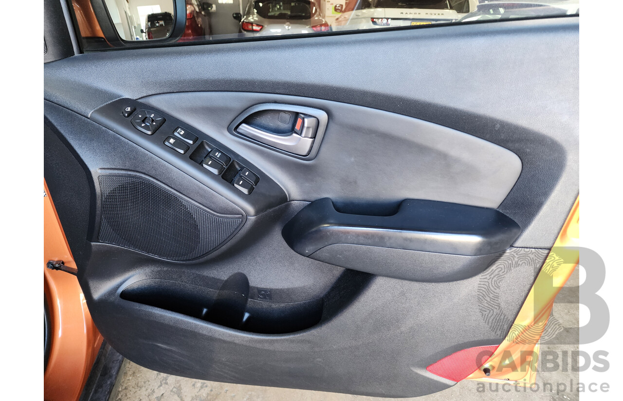 2/2014 Hyundai Ix35 Highlander (awd) LM SERIES II 4d Wagon Orange 2.0L