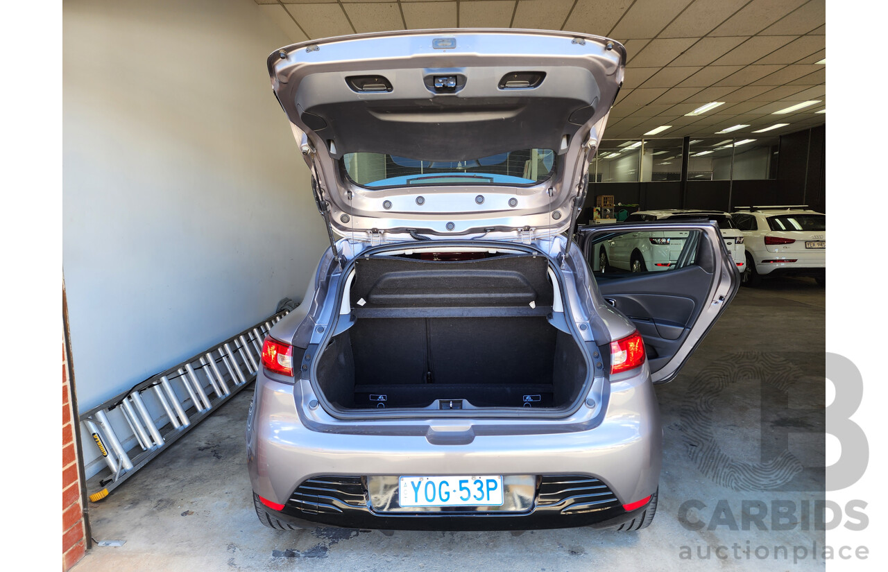 6/2014 Renault Clio Expression X98 5d Hatchback Grey 1.2L