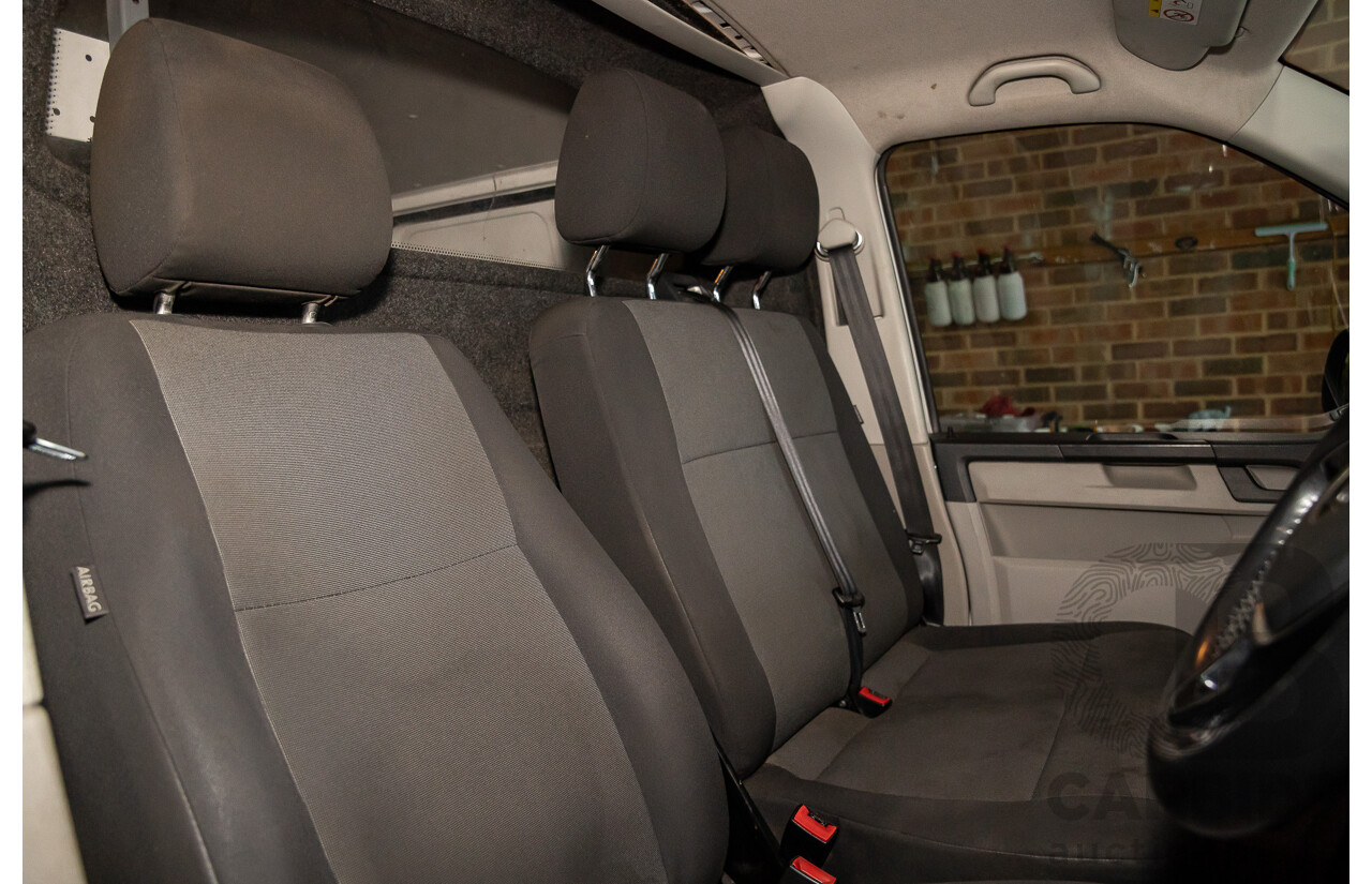 04/2019 Volkswagen Transporter TDI 340 SWB LOW FWD T6 MY19 Van Candy White 2.0L