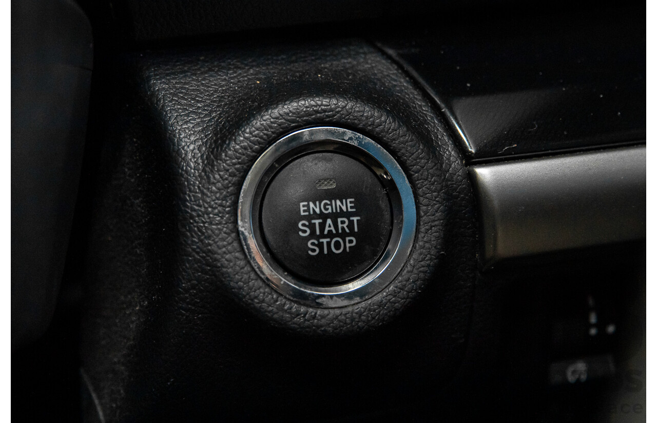 01/2018 Subaru Outback 2.5i Premium (AWD) MY18 4d Wagon Crystal White Pearl 2.5L