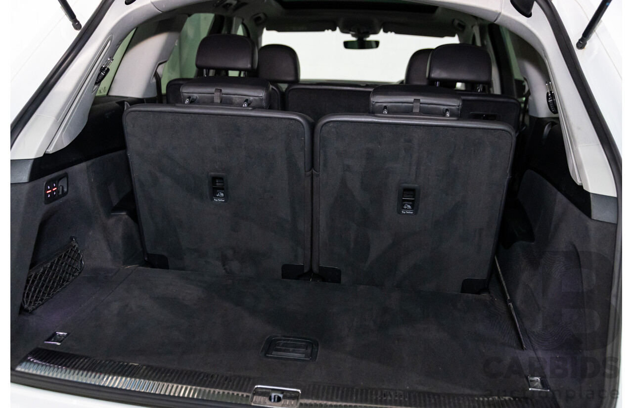 08/2018 Audi Q7 3.0 TDI Quattro (160kW AWD) 4M MY18 4d Wagon Carrara White Turbo Diesel V6 3.0L - 7 Seater