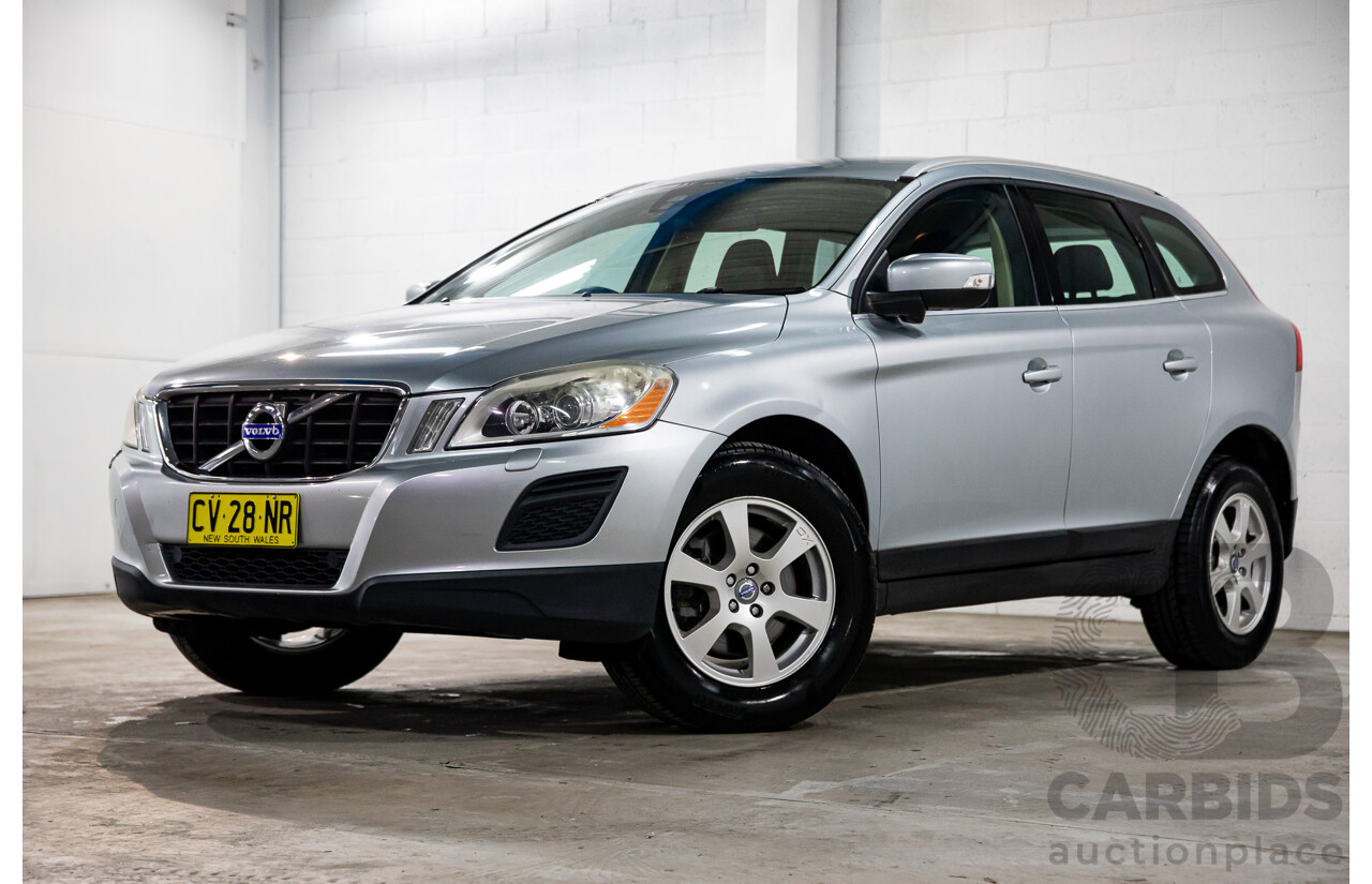 11/2012 Volvo XC60 3.2 Teknik DZ MY12 4d Wagon Mystic Silver Metallic V6 3.2L