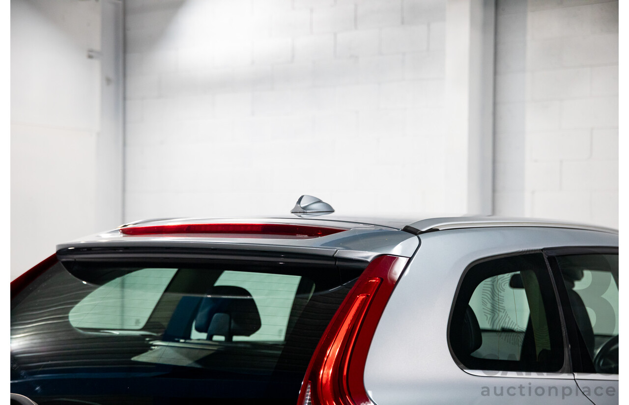 11/2012 Volvo XC60 3.2 Teknik DZ MY12 4d Wagon Mystic Silver Metallic V6 3.2L