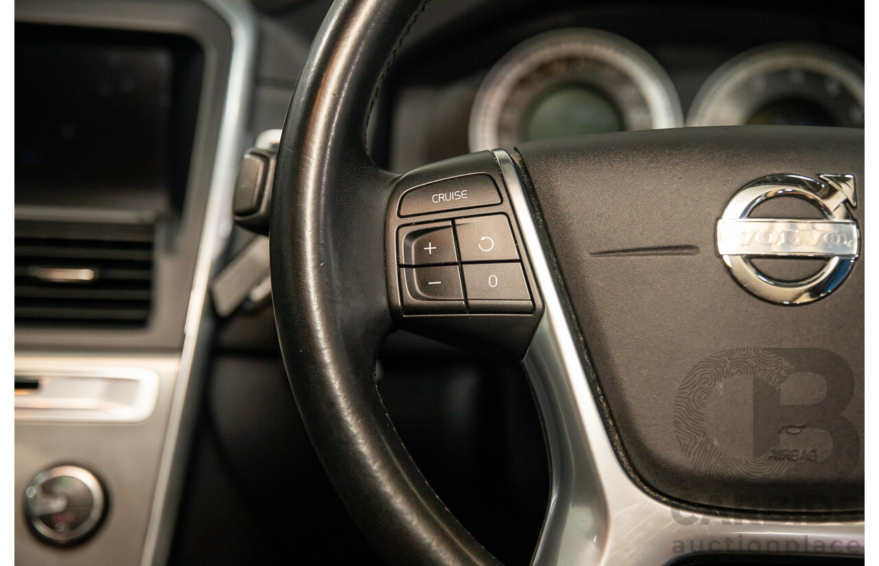 11/2012 Volvo XC60 3.2 Teknik DZ MY12 4d Wagon Mystic Silver Metallic V6 3.2L