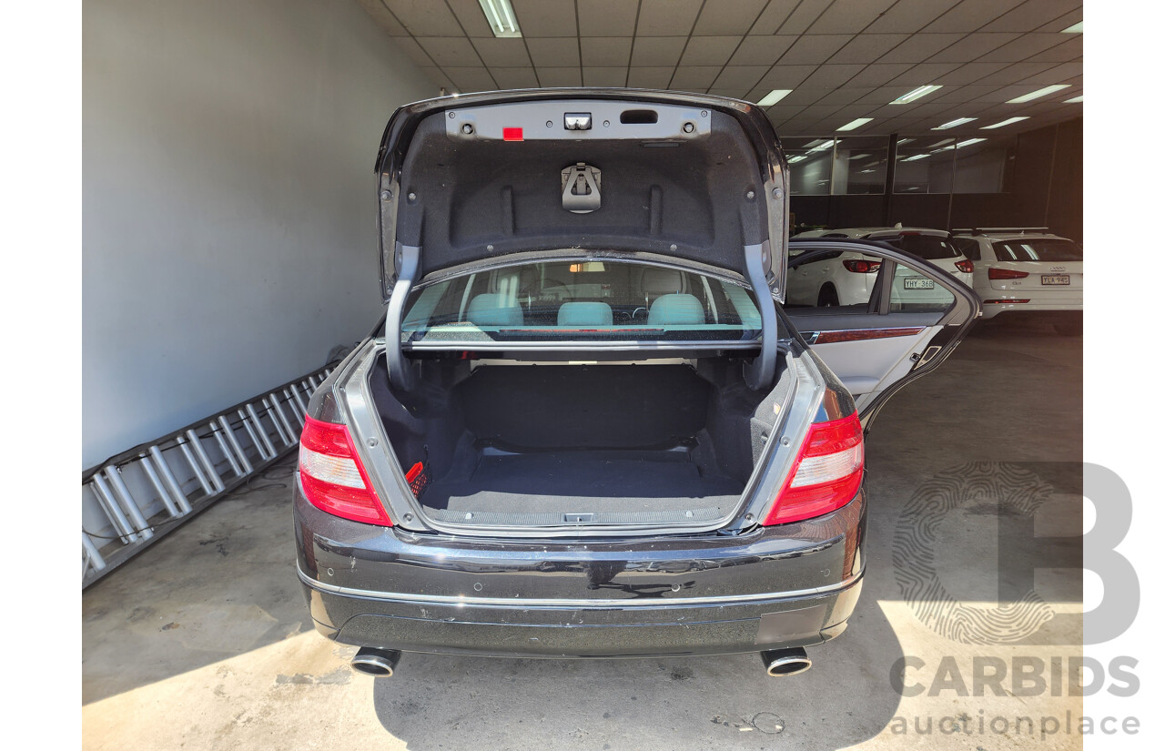 10/2007 Mercedes-Benz C280 Elegance W204 4d Sedan Black 3.0L