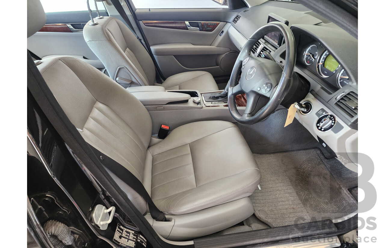 10/2007 Mercedes-Benz C280 Elegance W204 4d Sedan Black 3.0L