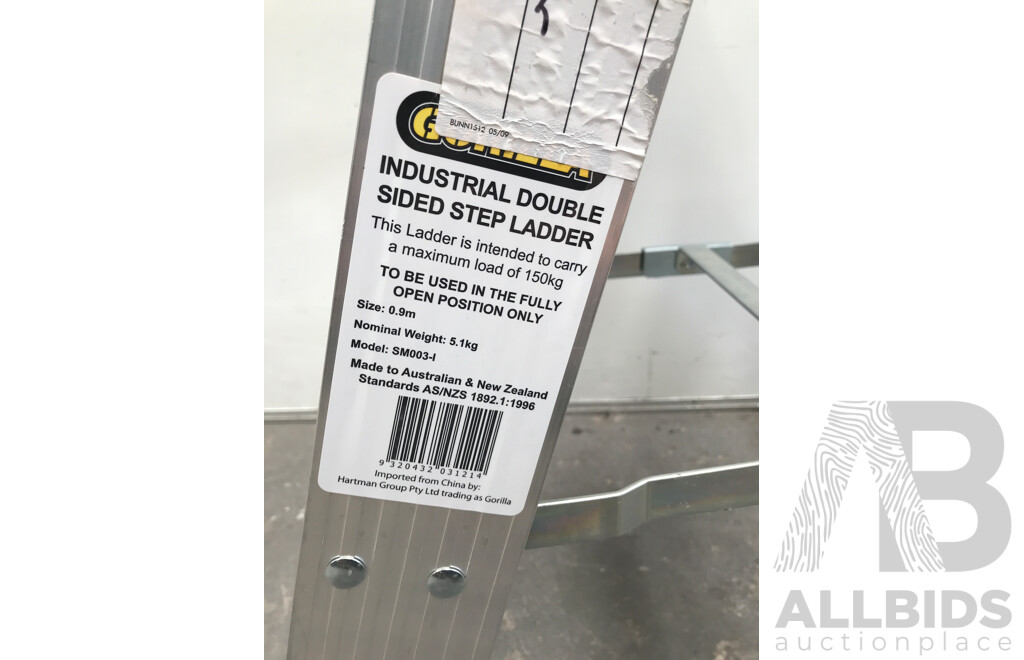 Gorilla (SM003-I) Industrial Double Sided Step Ladder