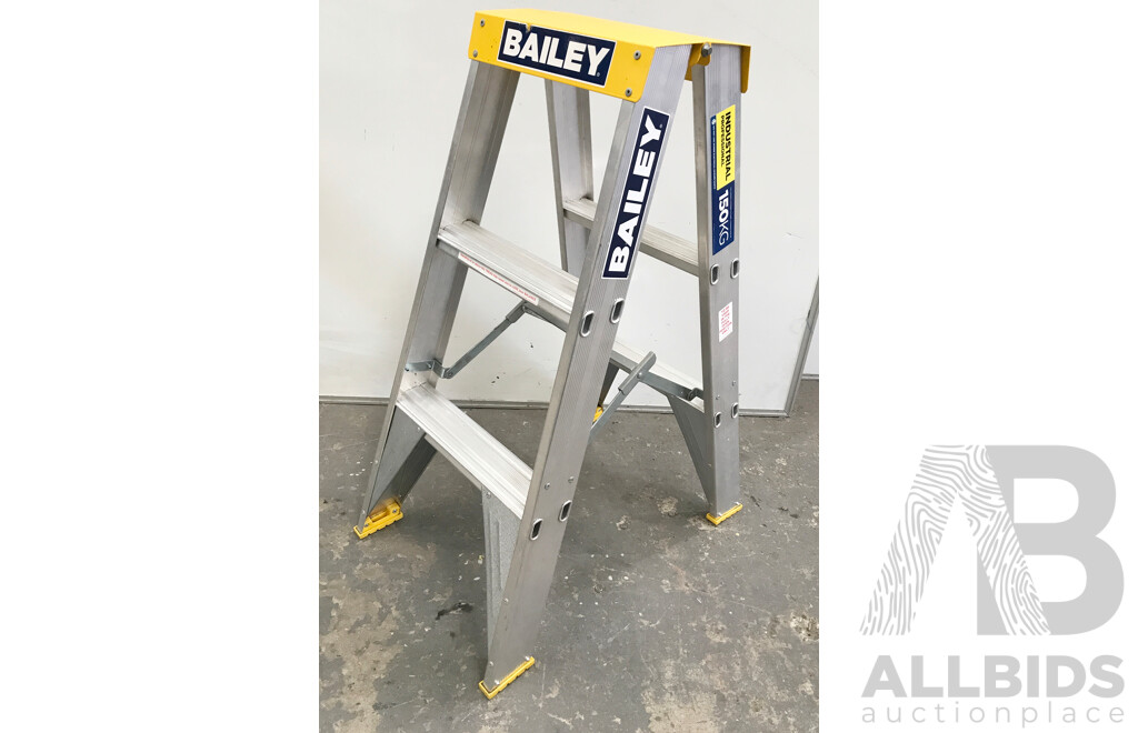 Bailey (FS13385) 3 Step Double Sided 150kg Ladder