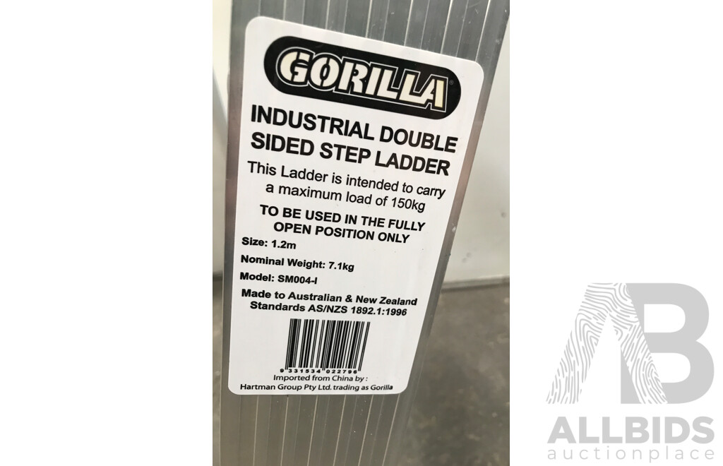 Gorilla (SM004-I) 4 Step Double Sided 150kg Ladder