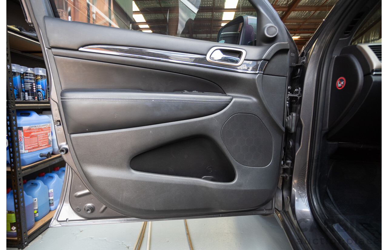 11/2016 Jeep Grand Cherokee Overland (4x4) WK MY15 4D Wagon Granite Crystal Metallic 3.6L V6