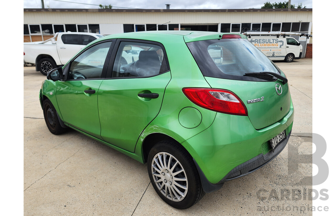 11/2010 Mazda Mazda2 NEO DE MY10 5d Hatchback Green 1.5L