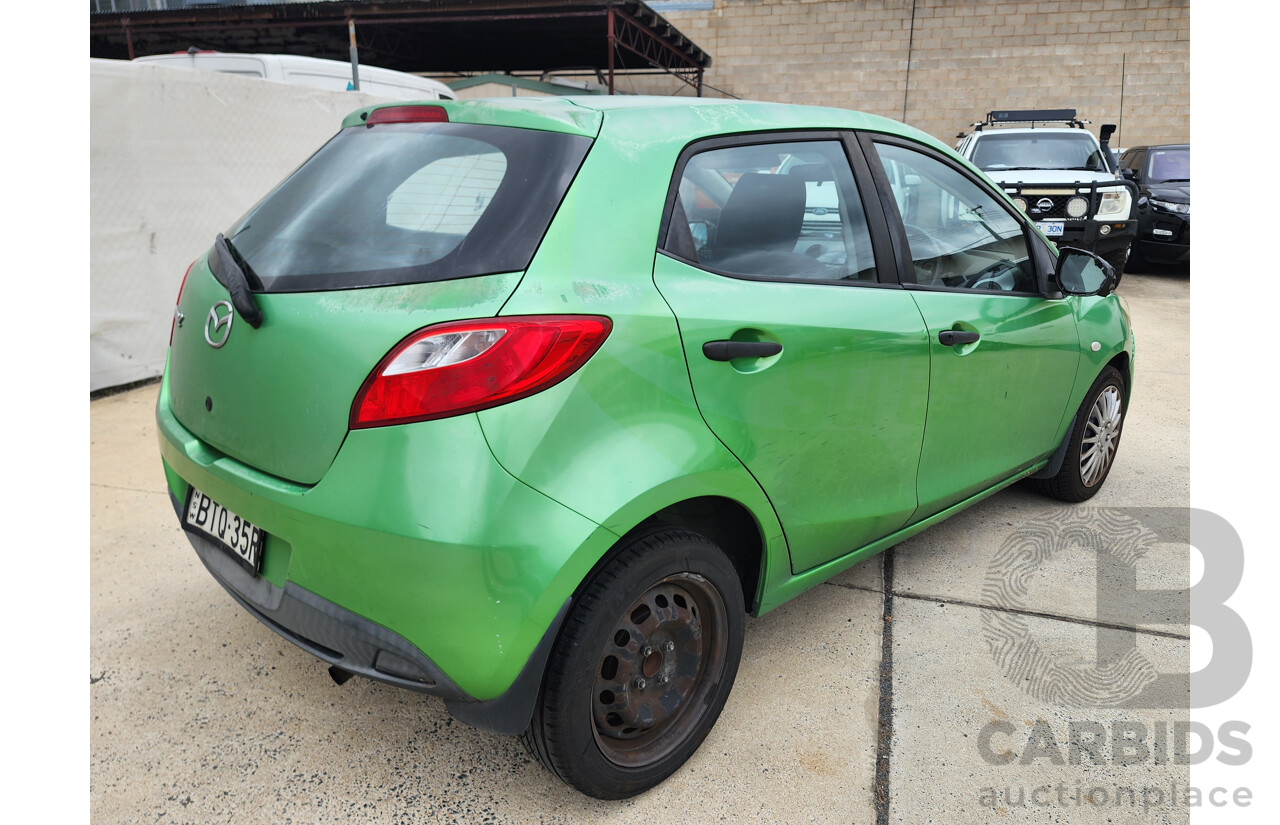 11/2010 Mazda Mazda2 NEO DE MY10 5d Hatchback Green 1.5L