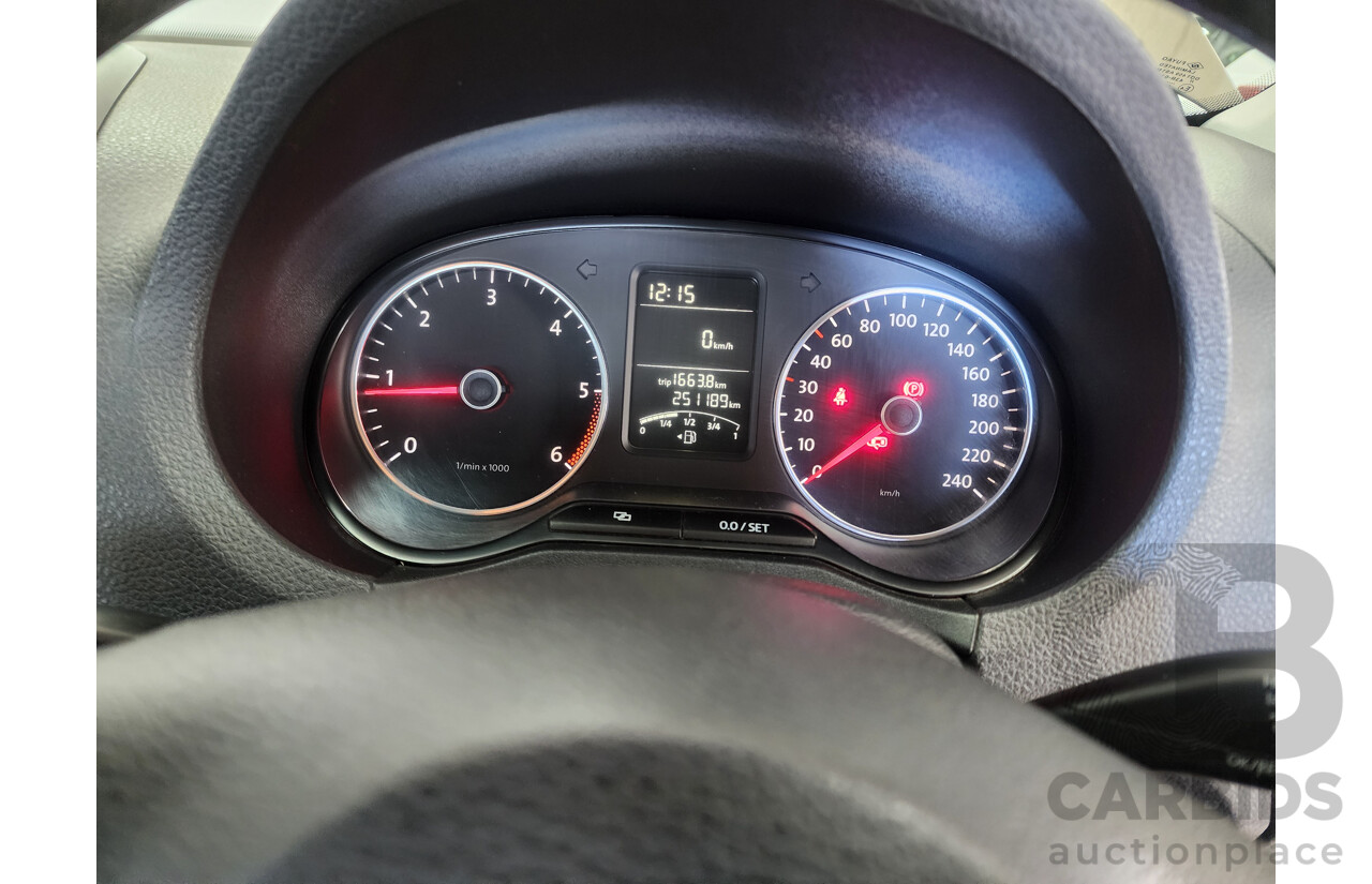 8/2013 Volkswagen Amarok Tdi400 Ultimate (4x4) 2H MY13 Dual Cab Utility Brown 2.0L