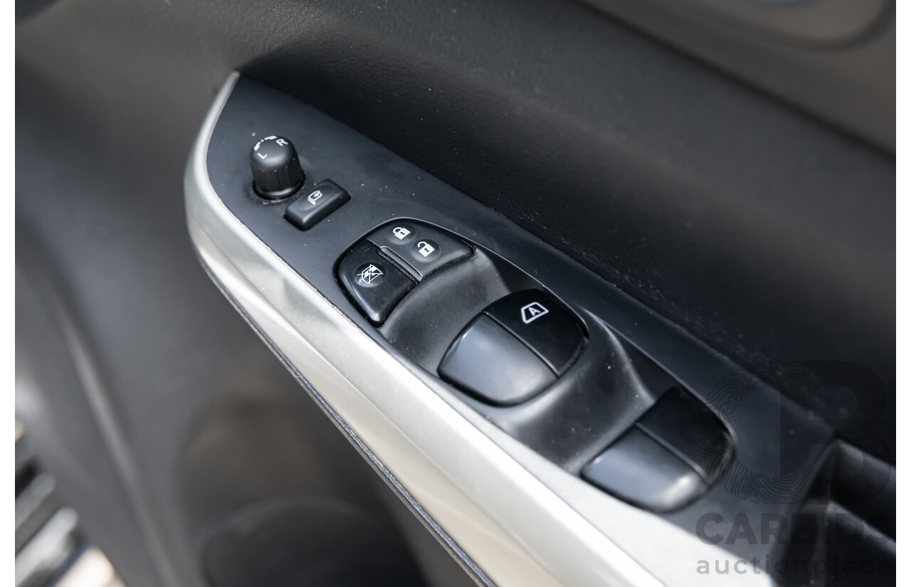 06/2017 Nissan Navara ST-X (4x4) D23 Series II Dual Cab Utility Cosmic Black Metallic Turbo Diesel 2.3L