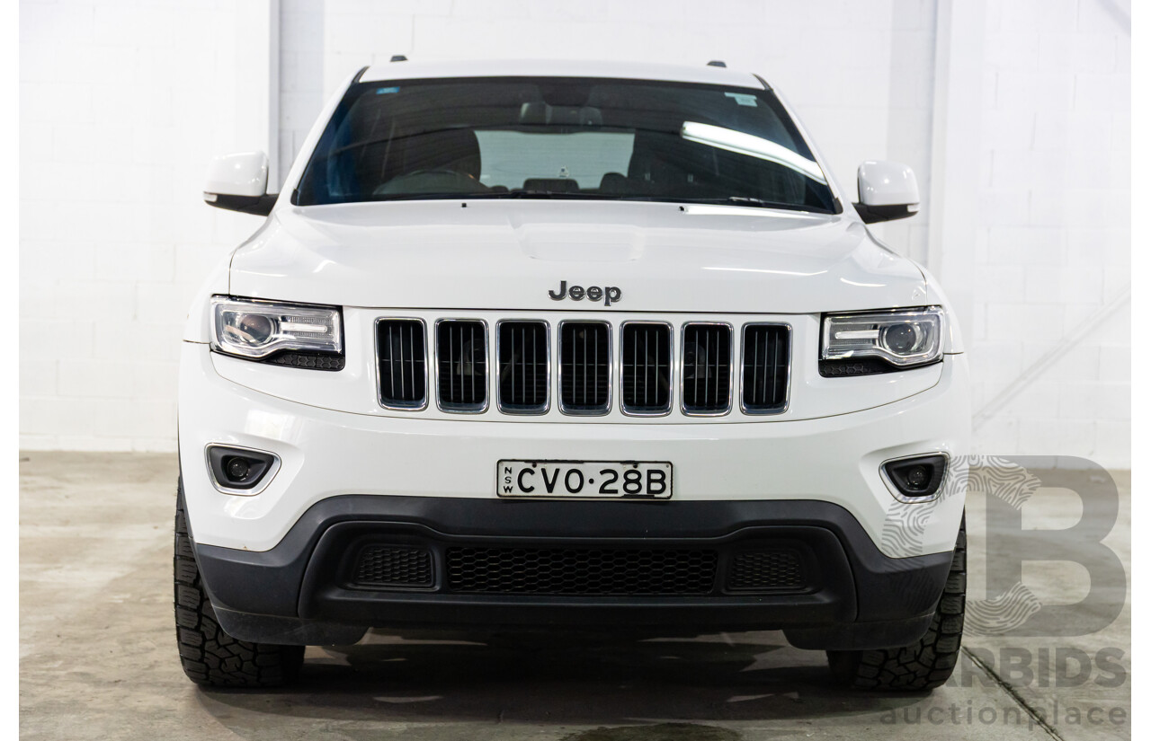 10/2014 Jeep Grand Cherokee Laredo (4x2) WK MY14 4d Wagon Bright White V6 3.6L