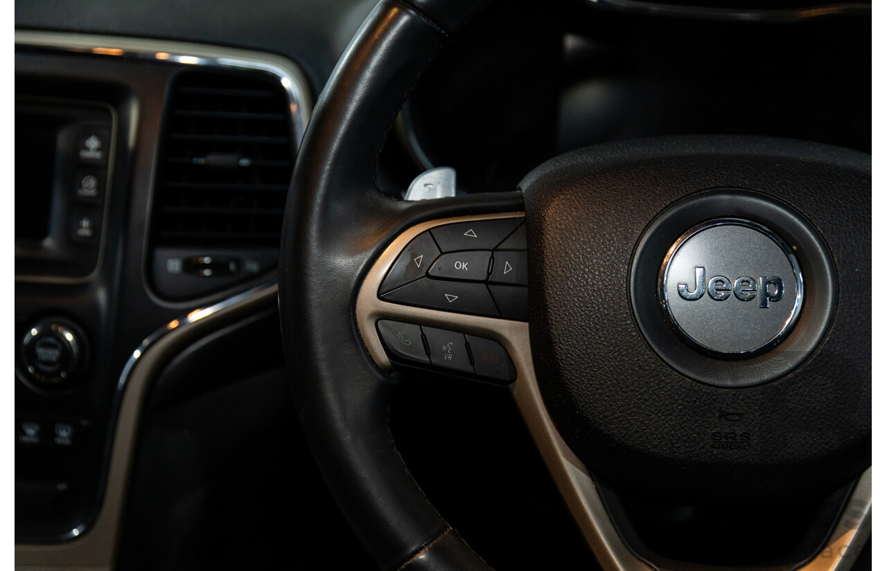 10/2014 Jeep Grand Cherokee Laredo (4x2) WK MY14 4d Wagon Bright White V6 3.6L