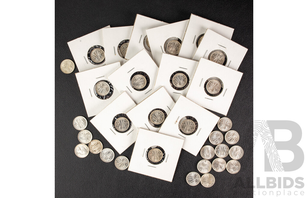 Thirty One Australian QE2 Silver Threepence Including 1962(14) 1963(10) 1964(7) .500