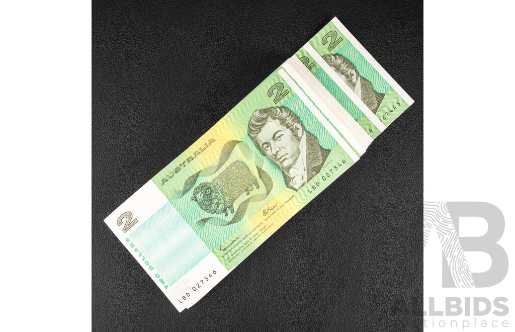 One Hundred Australian 1985 Two Dollar Notes, Johnston/Fraser R89, Consecutive LBD 027346 - LBD 027445