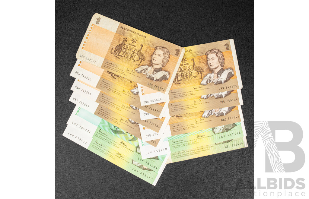 Australian Banknotes Including Two Dollars 1985 Johnston/Fraser Consecutive LHV 432417 - LHV 432418 1972 Phillips/Wheeler, One Dollars, Six 1982 Johnston/Stone, 1979 Knight/Stone