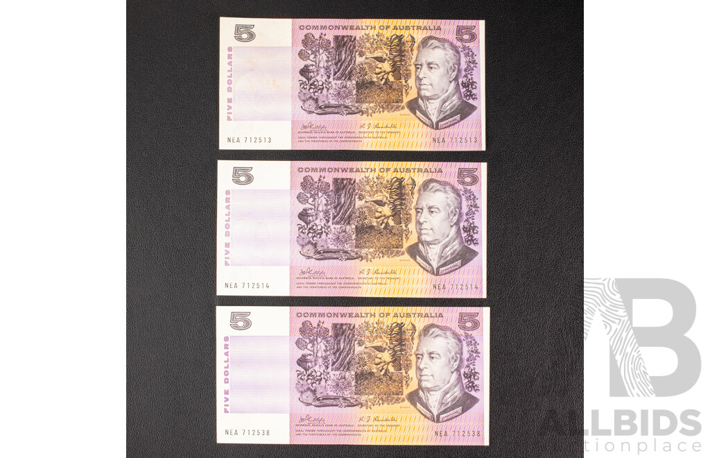 Three Australian Five Dollar Banknotes 1969, Phillips/Randall Consecutive NEA 7120513-NEA 7120514 and NEA 712538