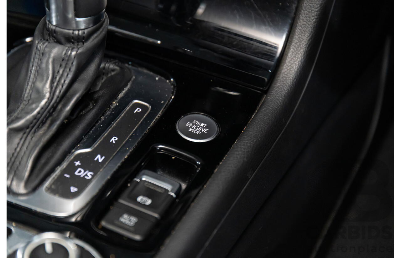 09/2016 Volkswagen Touareg V6 Wolfsburg Edition (AWD) 7P MY17 4d Wagon Pure White Turbo Diesel V6 3.0L