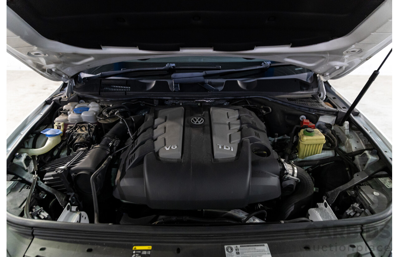 09/2016 Volkswagen Touareg V6 Wolfsburg Edition (AWD) 7P MY17 4d Wagon Pure White Turbo Diesel V6 3.0L