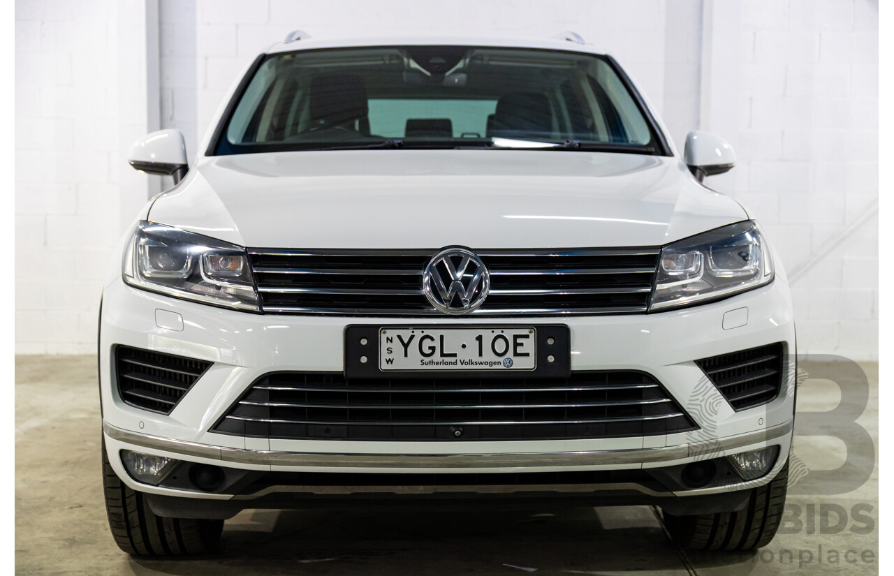 09/2016 Volkswagen Touareg V6 Wolfsburg Edition (AWD) 7P MY17 4d Wagon Pure White Turbo Diesel V6 3.0L
