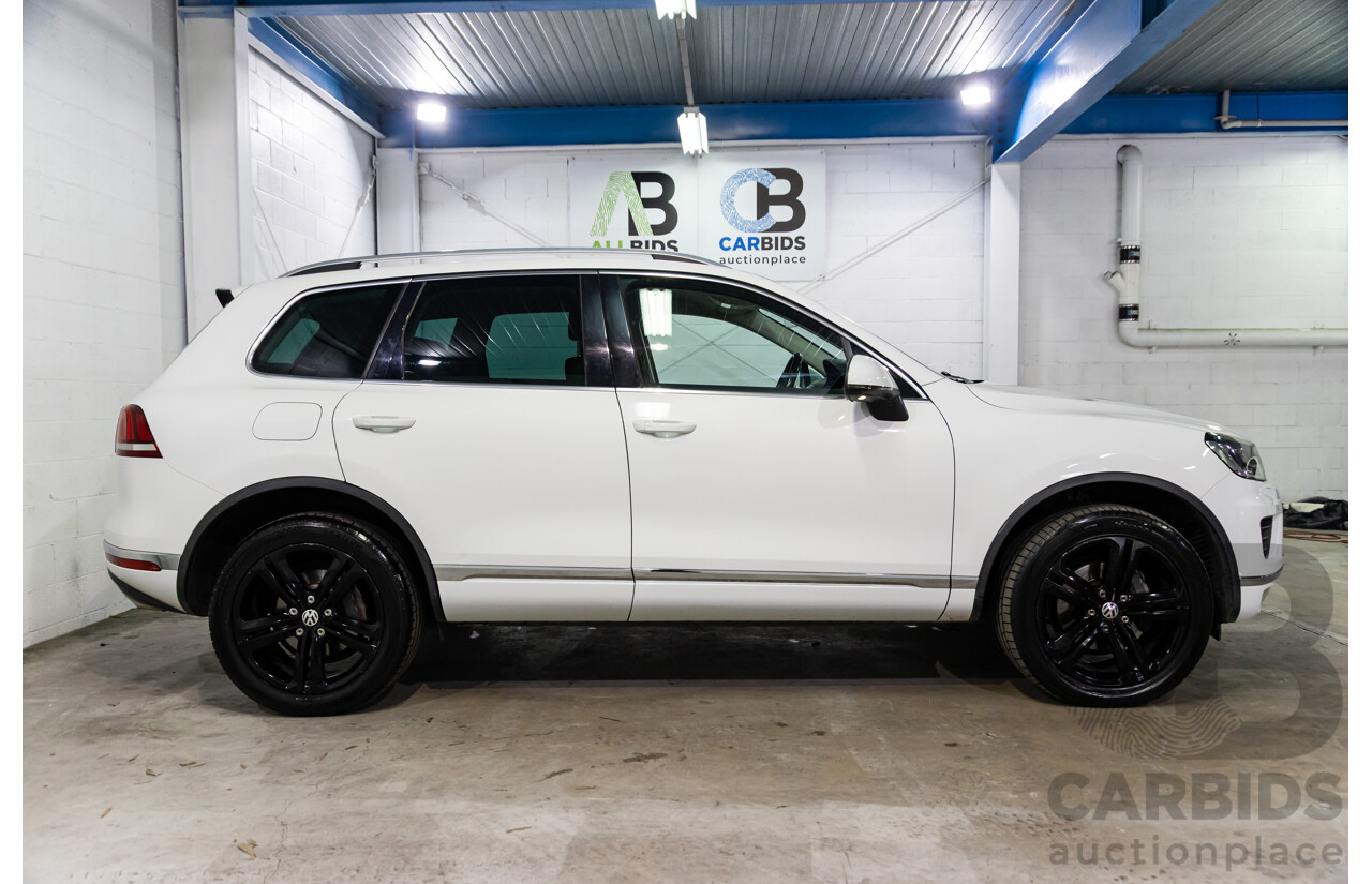 09/2016 Volkswagen Touareg V6 Wolfsburg Edition (AWD) 7P MY17 4d Wagon Pure White Turbo Diesel V6 3.0L
