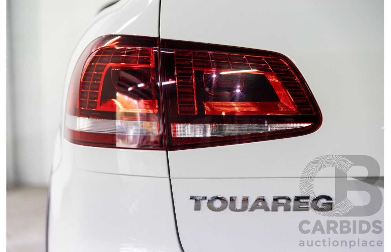 09/2016 Volkswagen Touareg V6 Wolfsburg Edition (AWD) 7P MY17 4d Wagon Pure White Turbo Diesel V6 3.0L