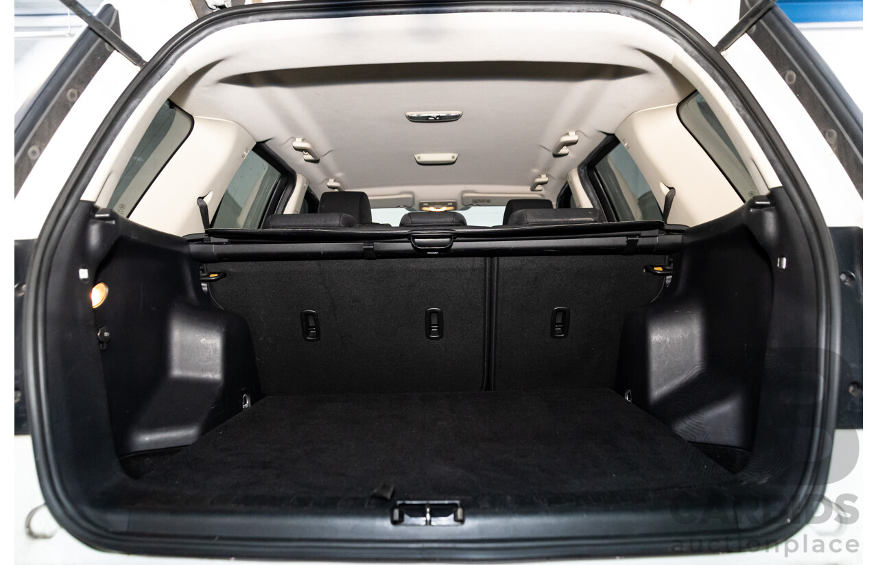 1/2014 Land Rover Freelander 2 TD4 (4x4) LF MY14 4d Wagon Fuji White Turbo Diesel 2.2L