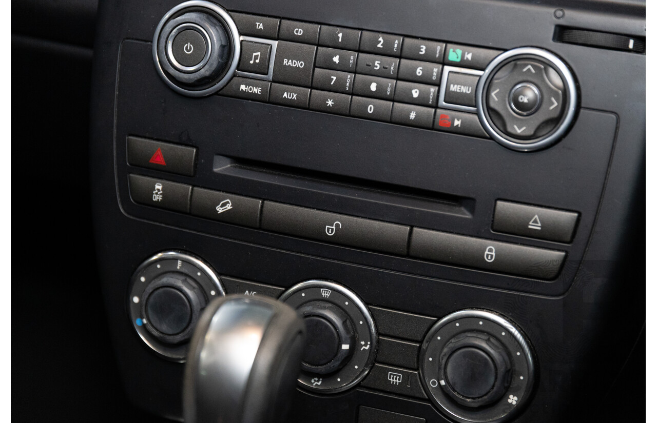 1/2014 Land Rover Freelander 2 TD4 (4x4) LF MY14 4d Wagon Fuji White Turbo Diesel 2.2L