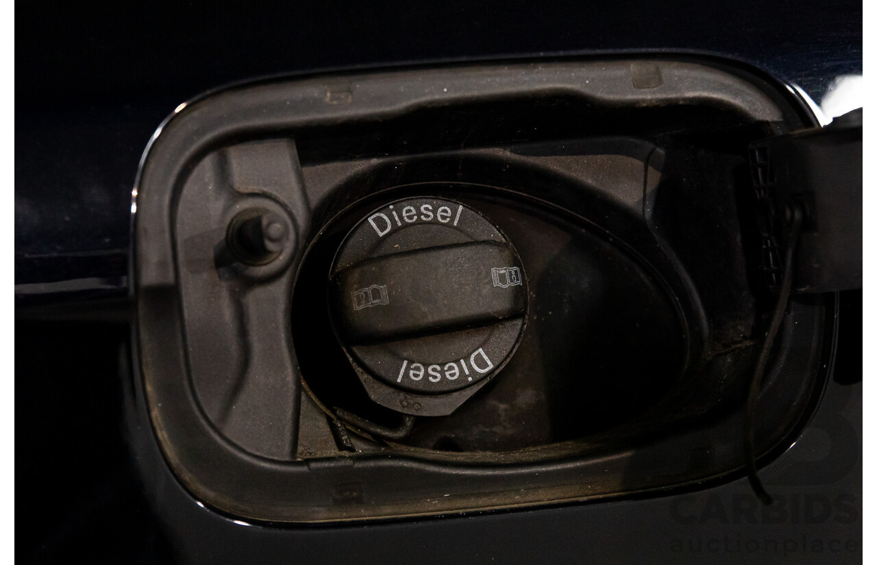 11/2012 Audi Q7 S-Line 3.0 TDI Quattro MY12 4d Wagon Orca Black Metallic Turbo Diesel V6 3.0L