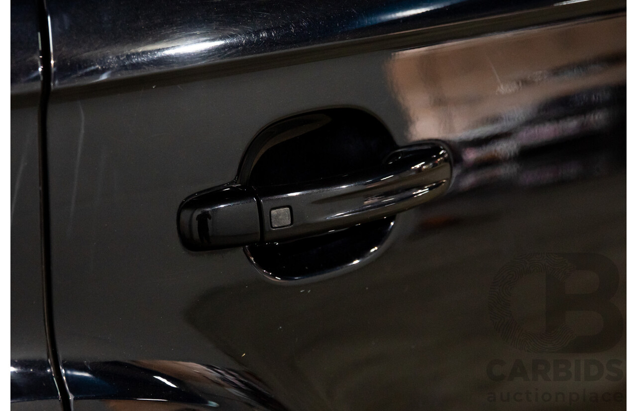 11/2012 Audi Q7 S-Line 3.0 TDI Quattro MY12 4d Wagon Orca Black Metallic Turbo Diesel V6 3.0L