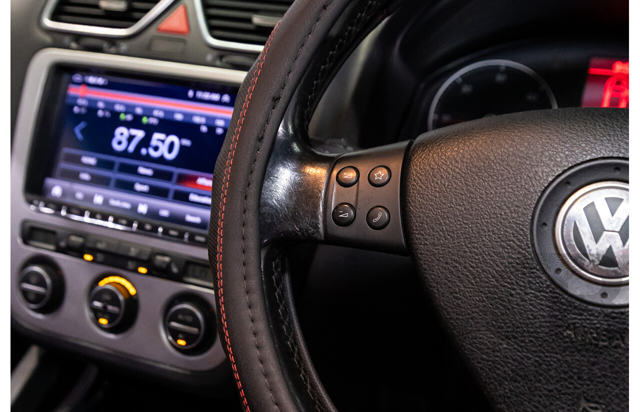 12/2007 Volkswagen EOS 2.0 TDI 1F MY08 2d Convertible Deep Black Pearl Turbo Diesel 2.0L