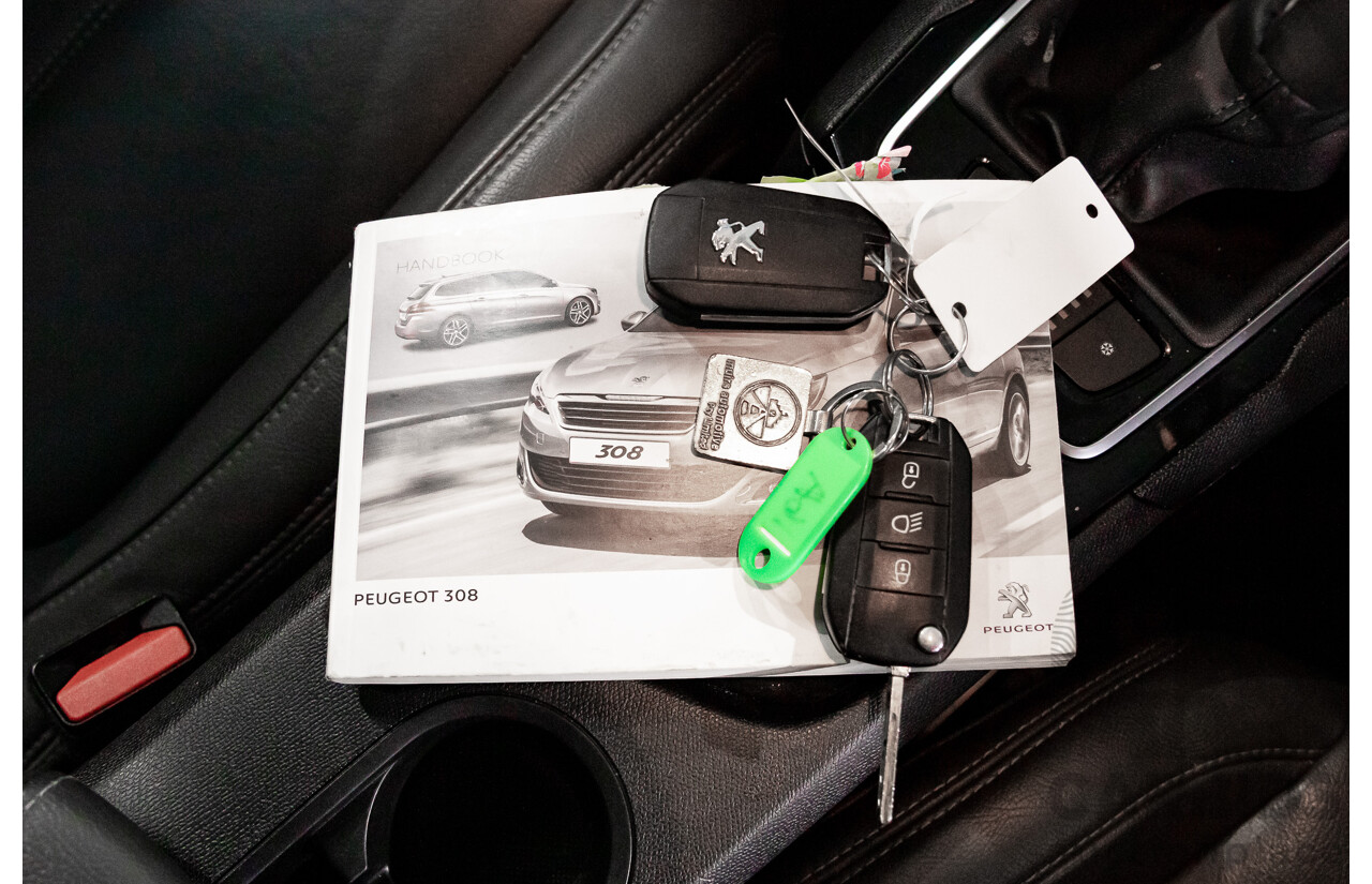 10/2014 Peugeot 308 Active T9 5d Hatchback Bianca White Turbo 1.2L