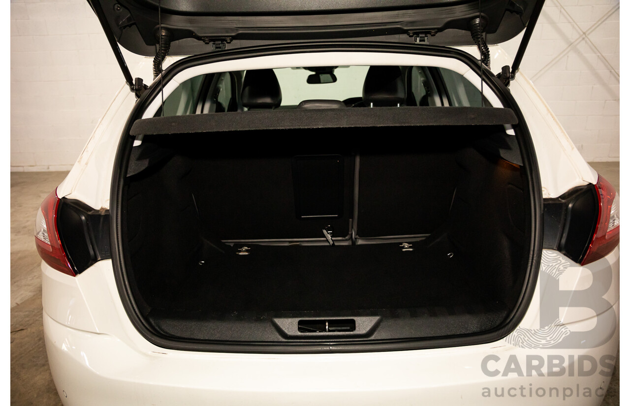 10/2014 Peugeot 308 Active T9 5d Hatchback Bianca White Turbo 1.2L