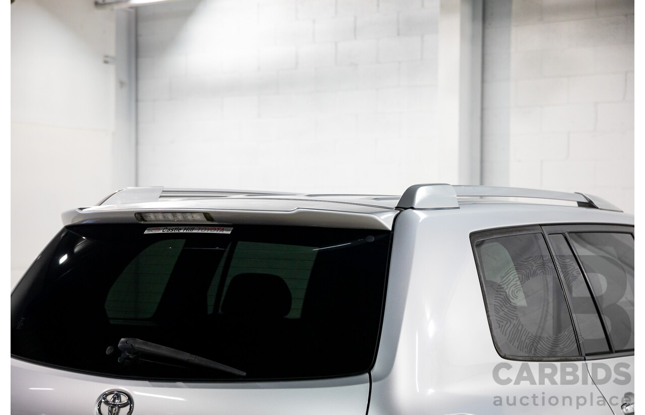 11/2009 Toyota Kluger Grande (4x4) GSU45R 4d Wagon Classic Silver Metallic V6 3.5L