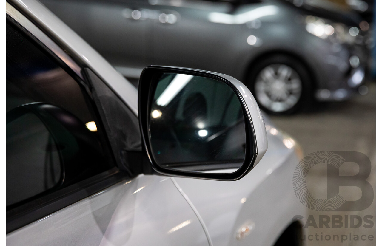 11/2009 Toyota Kluger Grande (4x4) GSU45R 4d Wagon Classic Silver Metallic V6 3.5L