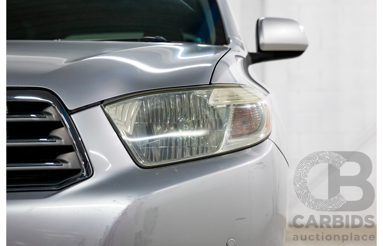 11/2009 Toyota Kluger Grande (4x4) GSU45R 4d Wagon Classic Silver Metallic V6 3.5L