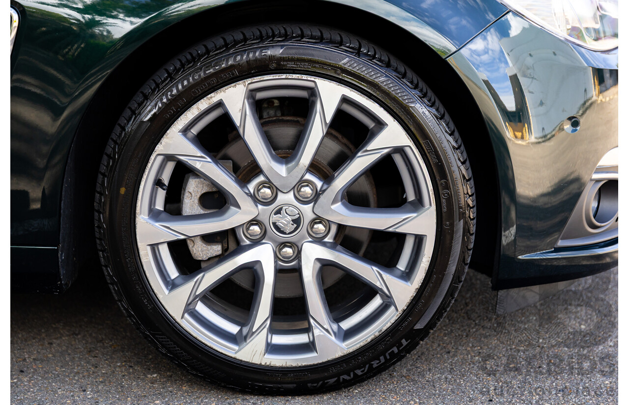 04/2017 Holden Calais V (RWD) VF II MY17 4d Sportwagon Regal Peacock Metallic V8 6.2L