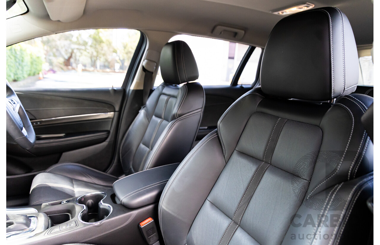 04/2017 Holden Calais V (RWD) VF II MY17 4d Sportwagon Regal Peacock Metallic V8 6.2L