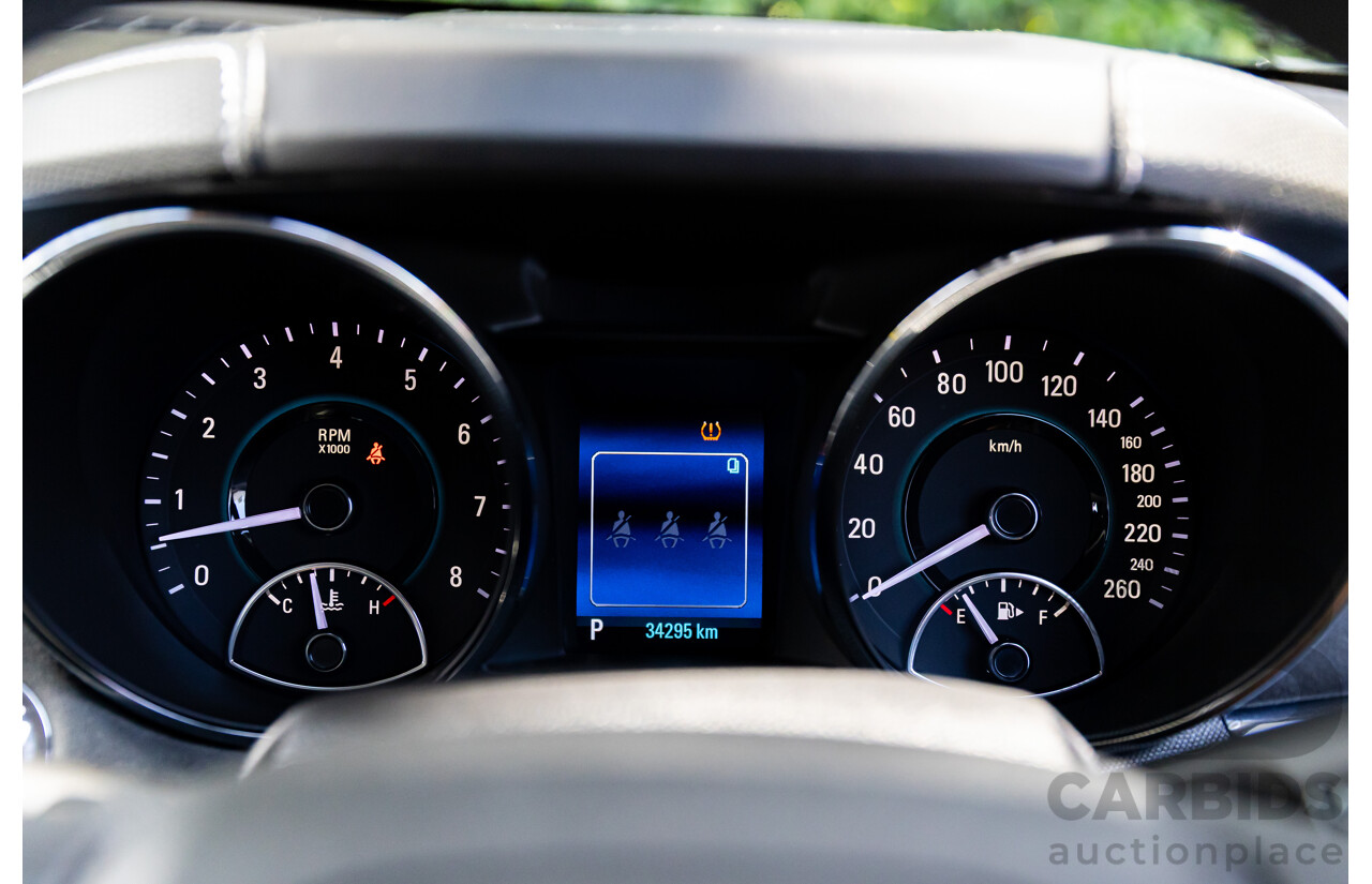 04/2017 Holden Calais V (RWD) VF II MY17 4d Sportwagon Regal Peacock Metallic V8 6.2L