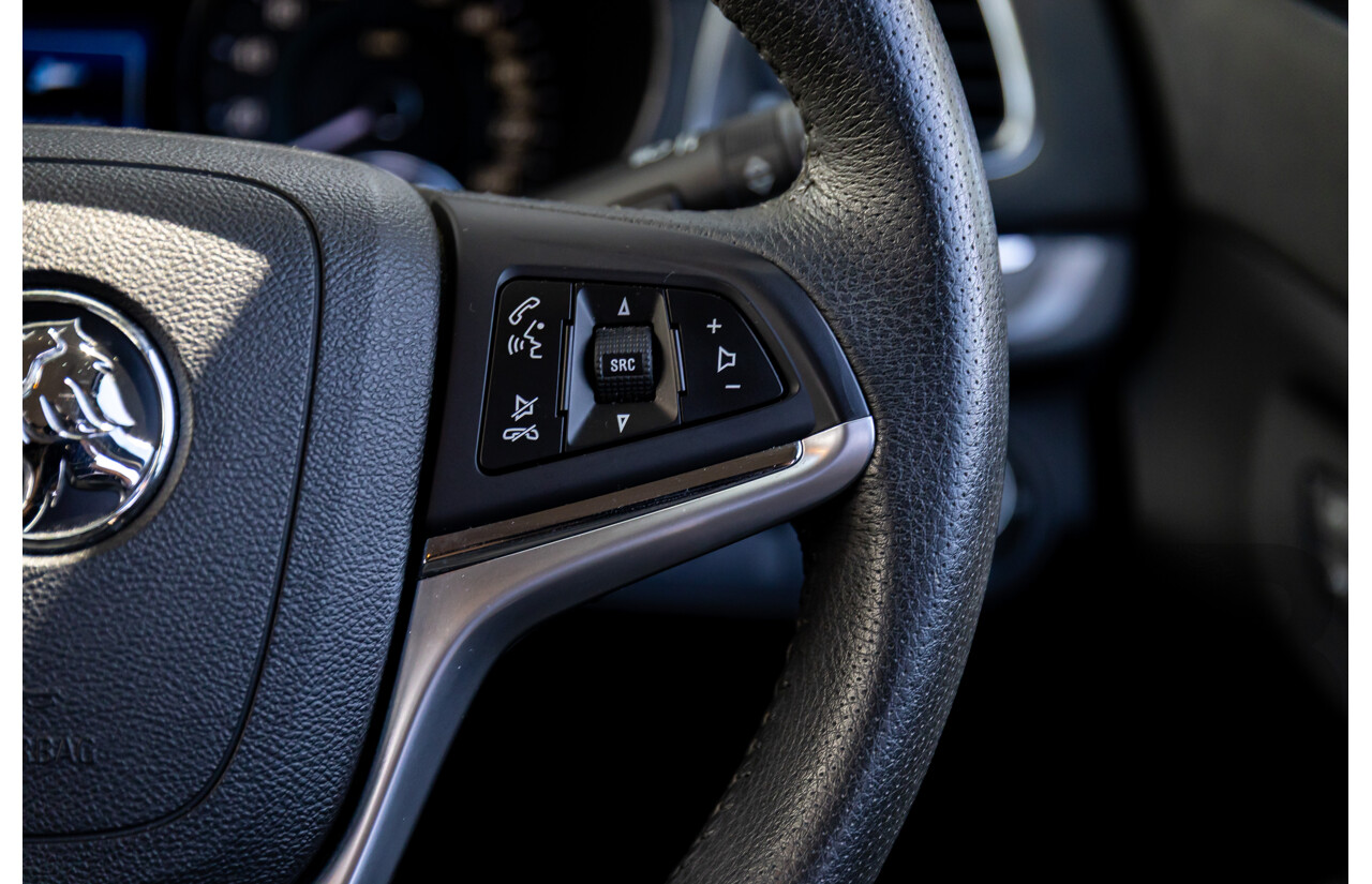 04/2017 Holden Calais V (RWD) VF II MY17 4d Sportwagon Regal Peacock Metallic V8 6.2L